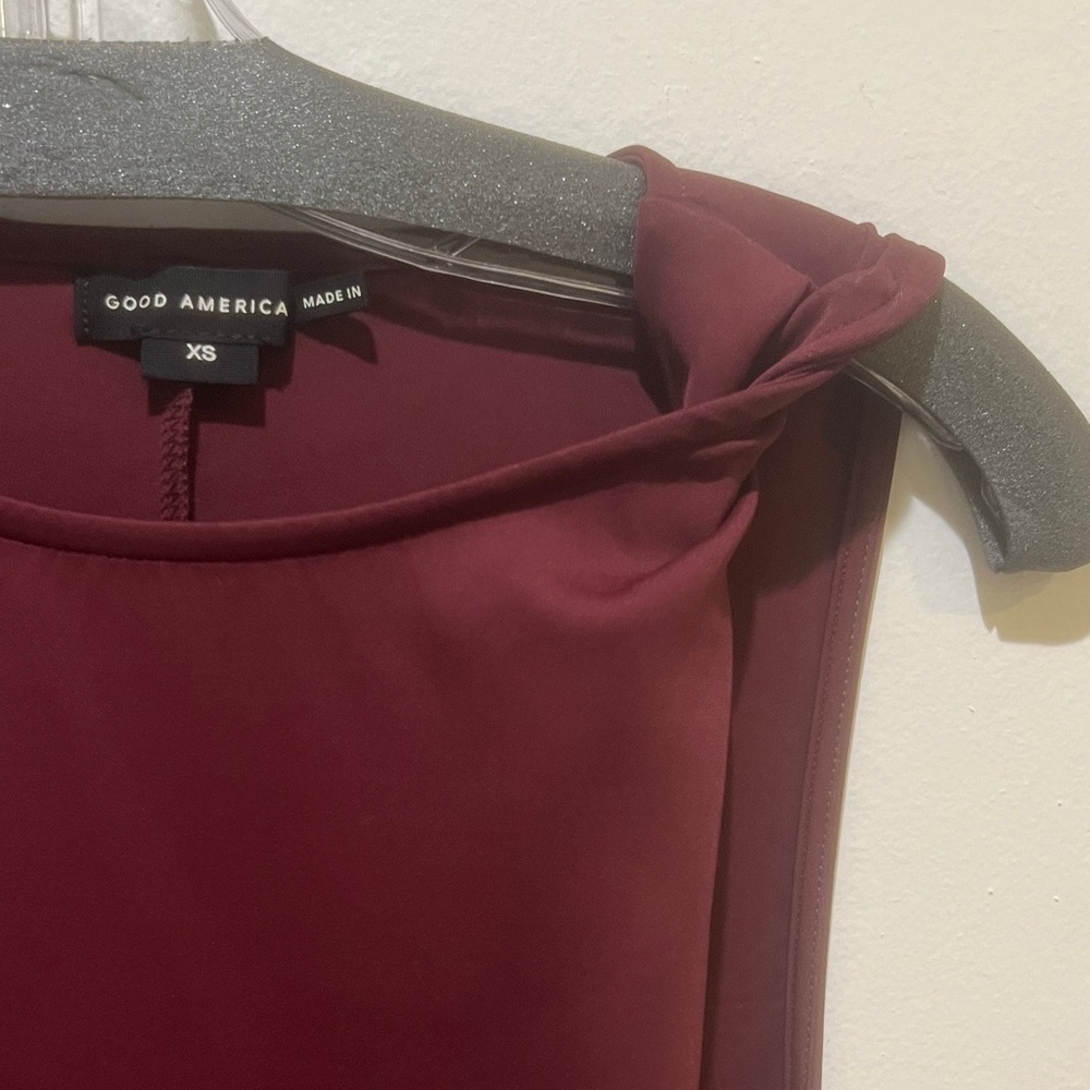 Like New Good American Burgundy Scuba Twist Tank Maxi Dress Size XS - Picture 5 of 10